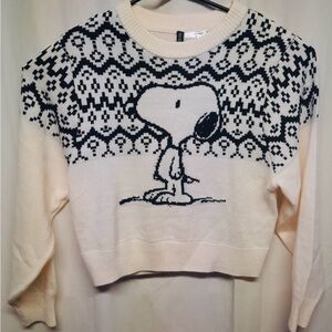 H&M Cream and Black Crew Neck Sweater with Snoopy Design